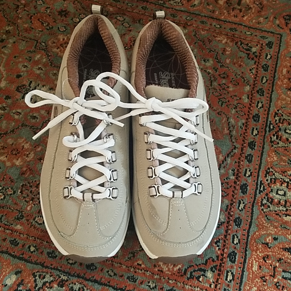Skechers Shape ups